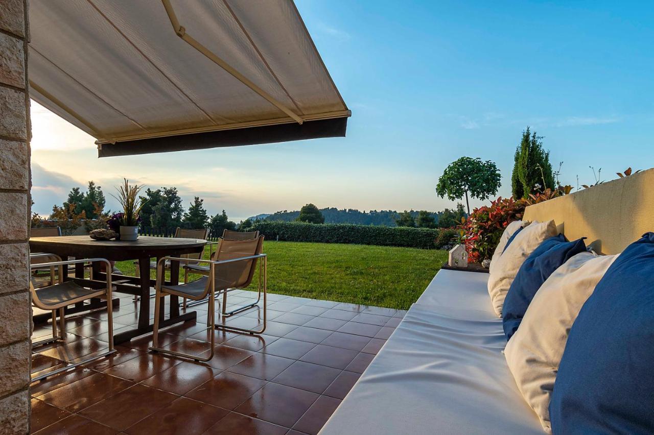 #Luxlikehome Hill Summer Villa Elani Exterior photo